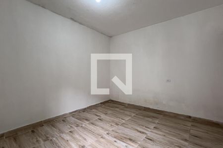 Quarto de casa para alugar com 1 quarto, 60m² em Jardim Guilhermino, Guarulhos