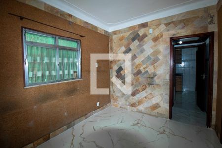 Casa à venda com 4 quartos, 220m² em Rocha Miranda, Rio de Janeiro