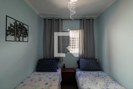 Quarto 1 de casa à venda com 2 quartos, 243m² em Vila Ponte Rasa, São Paulo