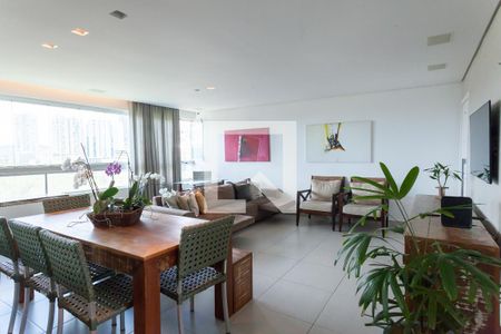 sala de apartamento à venda com 3 quartos, 120m² em Vale do Sereno, Nova Lima