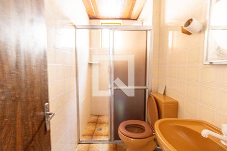 Banheiro de apartamento à venda com 1 quarto, 43m² em Cascata, Porto Alegre