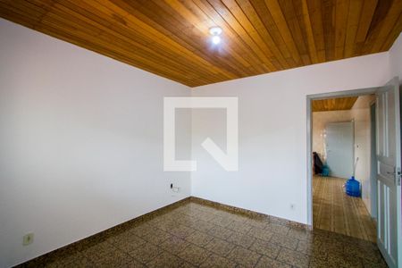 Sala de casa à venda com 2 quartos, 70m² em Jardim Stetel, Santo André