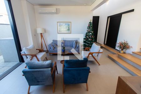 SALA DE ESTAR de casa de condomínio à venda com 3 quartos, 253m² em Fazenda Santa Cândida, Campinas