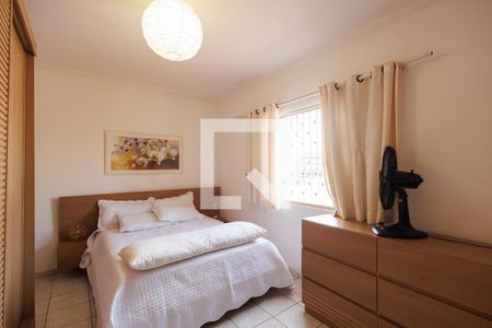 Suíte de casa para alugar com 3 quartos, 131m² em Centro, Taubaté