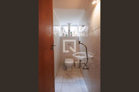 Lavabo de casa para alugar com 3 quartos, 131m² em Centro, Taubaté