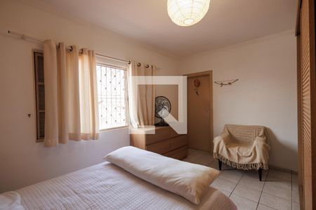 Suíte de casa para alugar com 3 quartos, 131m² em Centro, Taubaté