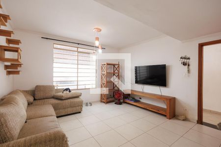 Sala de casa para alugar com 3 quartos, 131m² em Centro, Taubaté