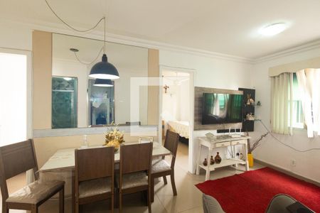 Sala de apartamento para alugar com 3 quartos, 48m² em Campo Grande, Rio de Janeiro