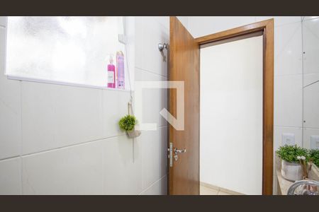 Lavabo de casa à venda com 3 quartos, 129m² em Vila Paulistana, São Paulo