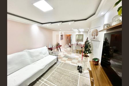 Sala de casa à venda com 3 quartos, 200m² em Jardim Carlu, São Paulo