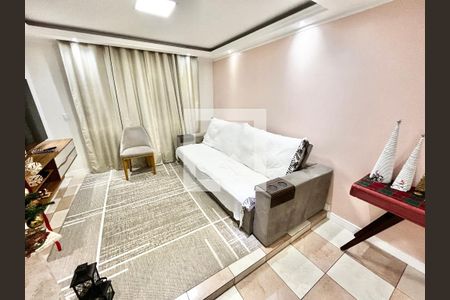 Sala de casa à venda com 3 quartos, 200m² em Jardim Carlu, São Paulo