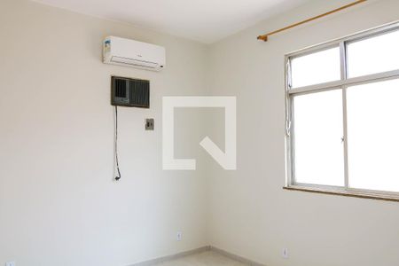 Quarto 1 de casa de condomínio à venda com 2 quartos, 60m² em Piedade, Rio de Janeiro