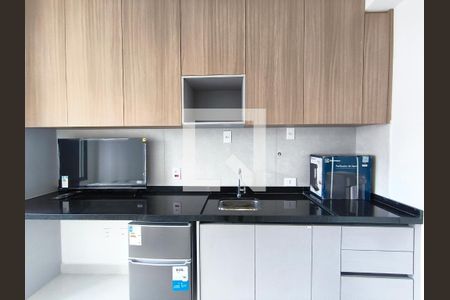 Cozinha de kitnet/studio para alugar com 1 quarto, 23m² em Paraíso, São Paulo