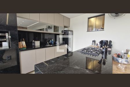 Casa de Condomínio à venda com 5 quartos, 300m² em Condados da Lagoa, Lagoa Santa