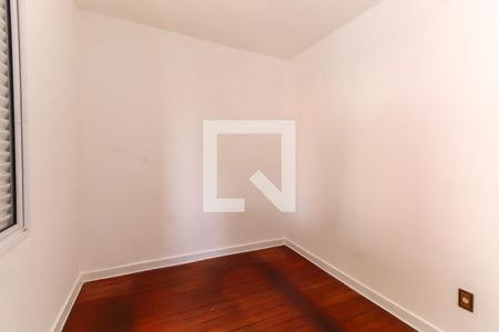 Quarto 1 de casa à venda com 2 quartos, 60m² em Vila Bertioga, São Paulo