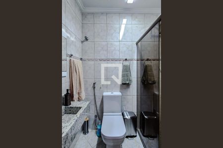 Banheiro da Suíte de casa para alugar com 3 quartos, 130m² em Jardim Patente, São Paulo