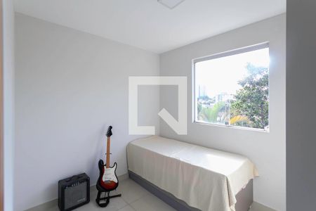 Quarto de apartamento para alugar com 2 quartos, 120m² em Santa Monica, Belo Horizonte
