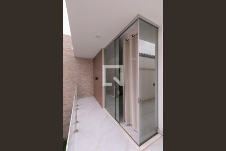 Casa à venda com 3 quartos, 180m² em Vila Cloris, Belo Horizonte
