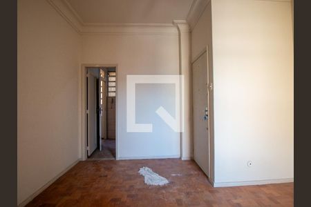 Salão de apartamento à venda com 2 quartos, 74m² em Praça da Bandeira, Rio de Janeiro