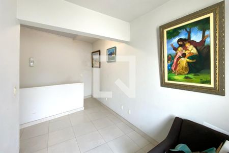 Sala de Estar de casa para alugar com 2 quartos, 408m² em Cidade Nova, Belo Horizonte