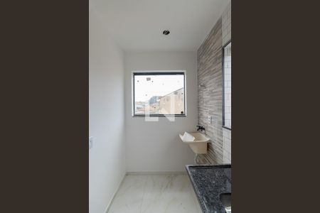 Sala/Cozinha/Área de Serviço de apartamento para alugar com 2 quartos, 37m² em Vila Marieta, São Paulo