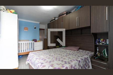 Quarto 1 de casa à venda com 2 quartos, 60m² em Jardim Verônia, São Paulo