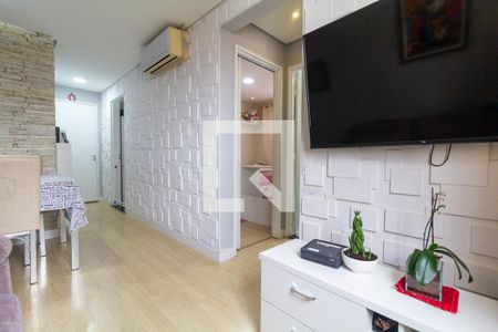 Sala de apartamento à venda com 2 quartos, 48m² em Vila Talarico, São Paulo