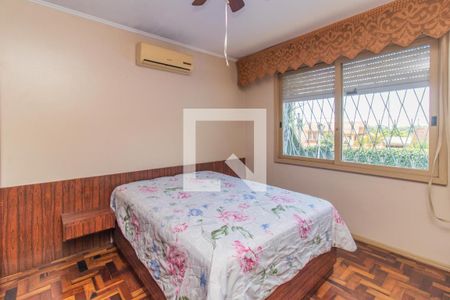 Quarto 2 de casa para alugar com 4 quartos, 285m² em Santa Tereza, Porto Alegre