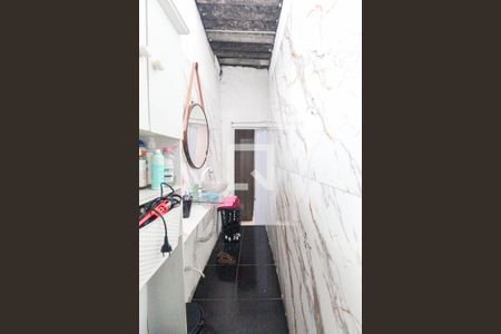 Banheiro da Suíte 1 de casa para alugar com 4 quartos, 70m² em Vila Jacuí, São Paulo