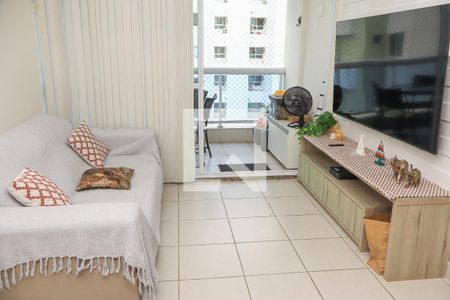 Sala de apartamento para alugar com 2 quartos, 80m² em Alphaville I, Salvador