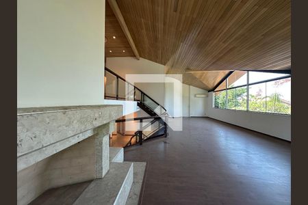 Sala de casa à venda com 5 quartos, 1000m² em Alphaville Residencial Dois, Barueri