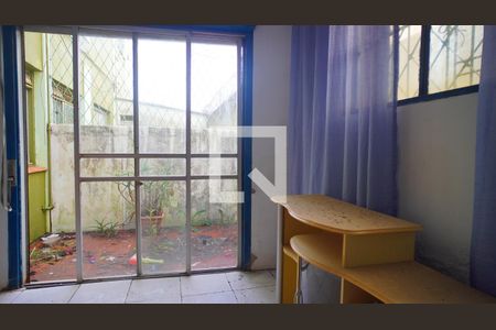 Sala de apartamento à venda com 2 quartos, 39m² em Partenon, Porto Alegre