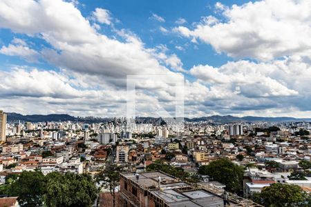 Vista da Sala de apartamento à venda com 3 quartos, 140m² em Caiçaras, Belo Horizonte