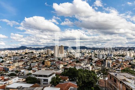 Vista da Sala de apartamento à venda com 3 quartos, 140m² em Caiçaras, Belo Horizonte