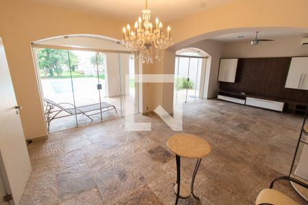 Sala de Estar de casa à venda com 4 quartos, 443m² em Vila Nogueira, Campinas