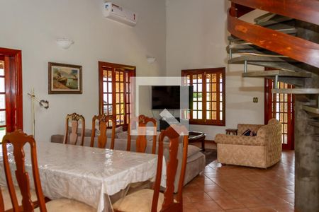 Sala de casa para alugar com 4 quartos, 2000m² em Iate Clube Campinas, Americana