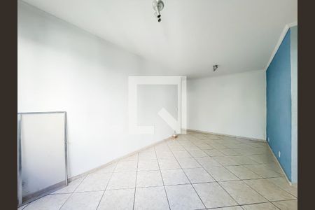 Sala de apartamento à venda com 2 quartos, 22m² em Km 18, Osasco