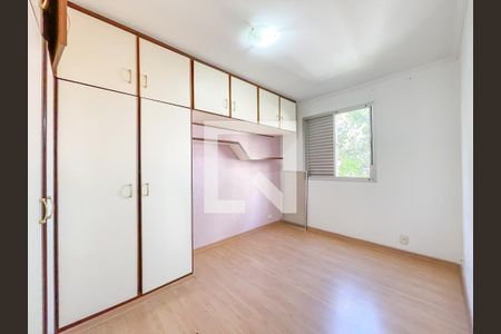 Quarto 1 de apartamento à venda com 2 quartos, 22m² em Km 18, Osasco