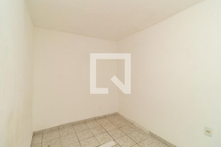 Quarto de casa para alugar com 1 quarto, 250m² em Vila Nova Galvão, São Paulo