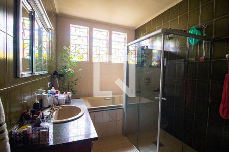 Banheiro da Suíte 1 de casa para alugar com 3 quartos, 360m² em Vila Trujillo, Sorocaba