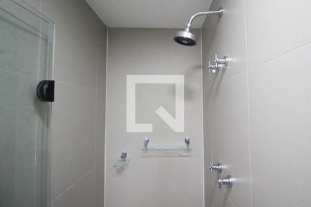 Banheiro de kitnet/studio para alugar com 1 quarto, 29m² em Itaim Bibi, São Paulo