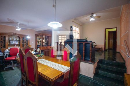 Sala de casa para alugar com 3 quartos, 380m² em Jardim Simus, Sorocaba