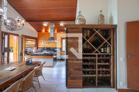 Sala 2 de casa de condomínio à venda com 3 quartos, 970m² em Fazenda dos Pires, Nova Lima