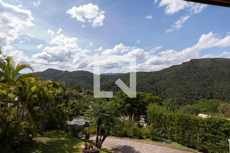 Sala 1 - Vista de casa de condomínio à venda com 3 quartos, 970m² em Fazenda dos Pires, Nova Lima
