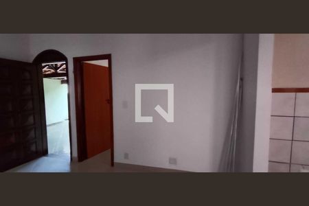 Casa à venda com 4 quartos, 220m² em Ouro Preto, Belo Horizonte