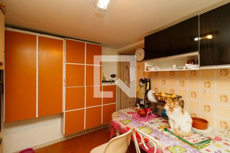 Cozinha de casa para alugar com 2 quartos, 70m² em Vila Gustavo, São Paulo