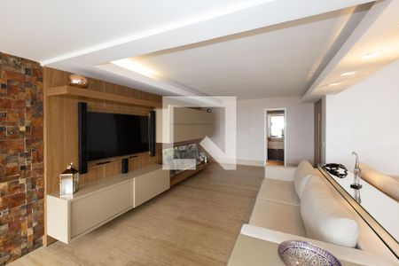 Sala de TV de apartamento à venda com 3 quartos, 220m² em Vila Castela, Nova Lima