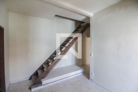 Sala de casa para alugar com 2 quartos, 58m² em Vila Abolicao, Nova Iguaçu