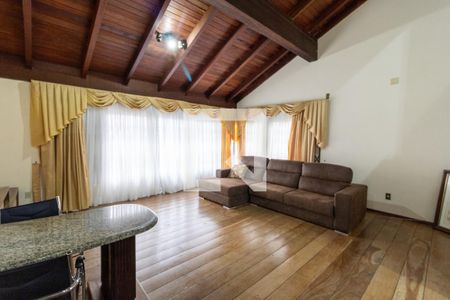 Sala de casa para alugar com 3 quartos, 278m² em Vila Assunção, Porto Alegre