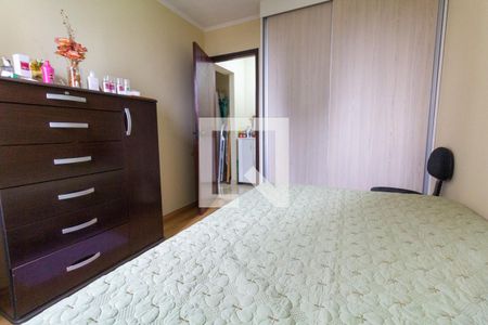Quarto 1 de apartamento para alugar com 2 quartos, 57m² em Vila Santana, São Paulo